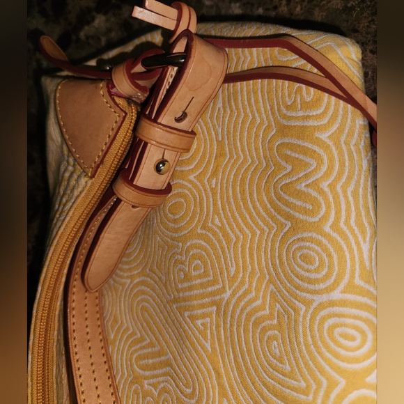 DOONEY & BOURKE Yellow Fabric Hobo Handbag Purse - Picture 4 of 11